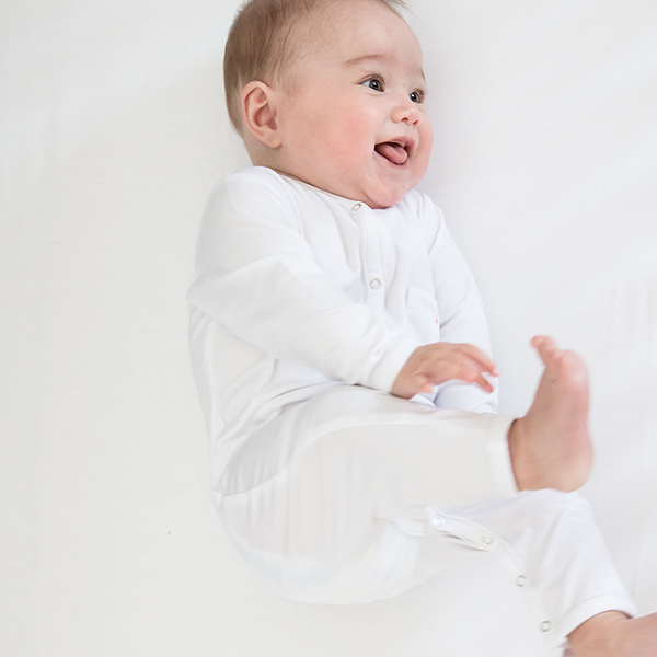 Puckababy_Tencel_Sleepsuit_baby.png